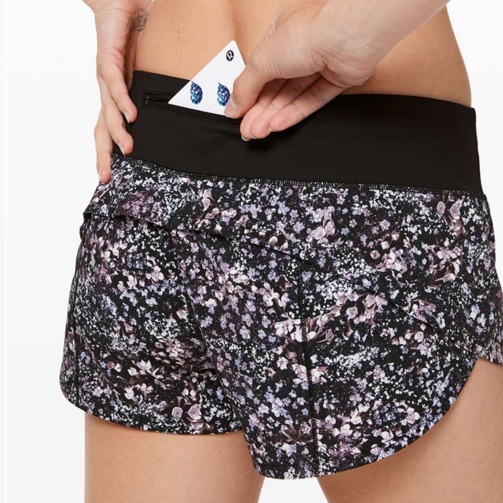Lululemon Speed Up Short *2.5" Floral Spritz Multi / Black size 4